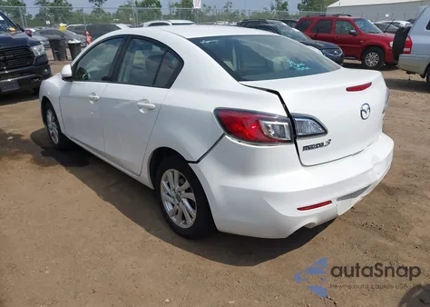 2013 Mazda Mazda3 I Touring z USA, uszkodzony, nr VIN JM1BL1V78D1817695